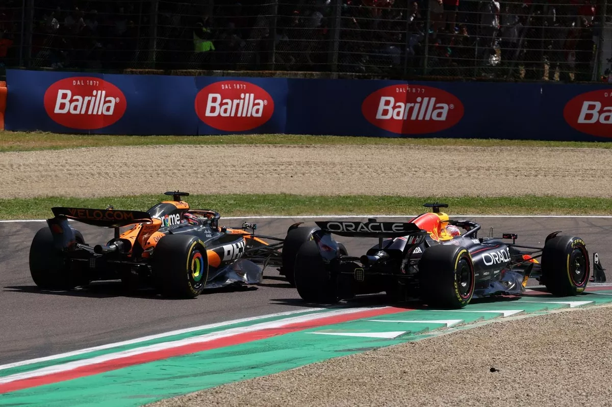 Piastri Akui Kesalahan Fatal: Rem Terlalu Dini, Verstappen Melenggang